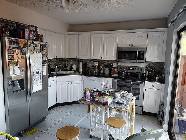 Image of 10004 Sw 77th Ct