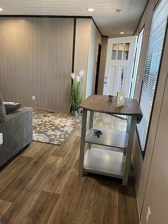 Image of 5 Jay Bird Cir