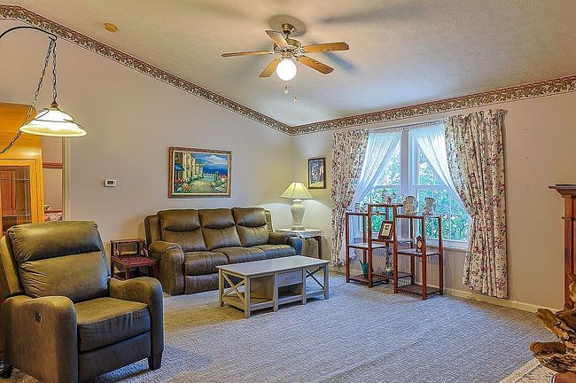 Photo of 507 Yorktown Dr, Gibsonia, PA