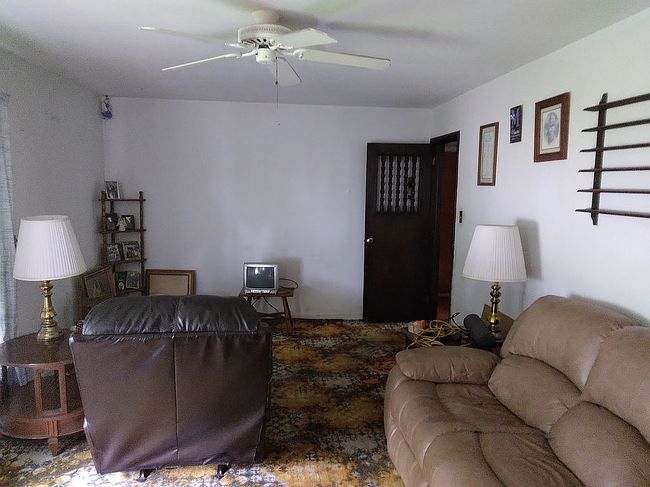 Photo of 8 Terrace Hill Dr, New Hartford, NY