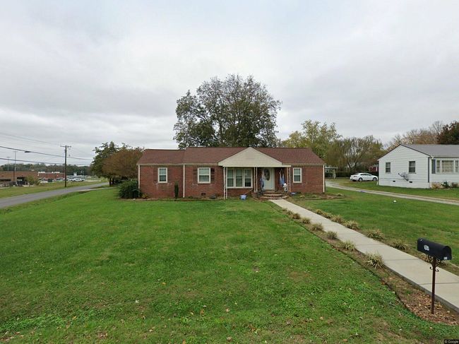 Photo of 101 Highland Dr, Winchester, TN