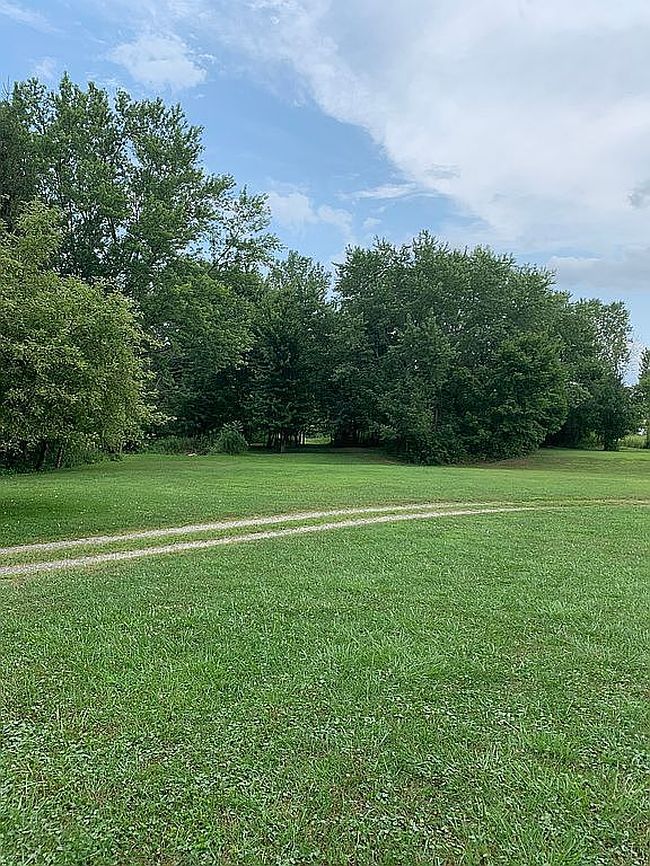 Image of 8632 Skinner Rd