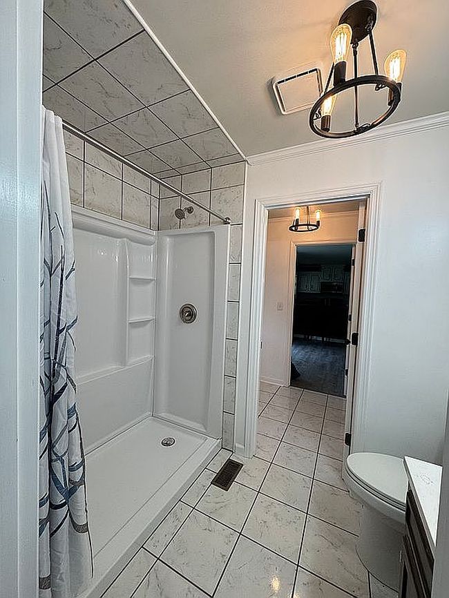 Image of 89 Lake Dr