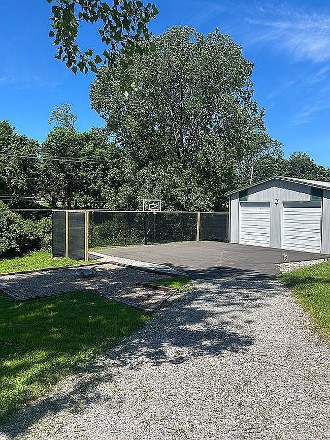 Photo of 103 Peaks Mill Rd, Frankfort, KY