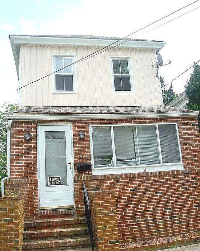 Photo of 24 N 3rd St