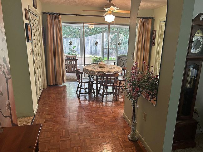 Photo of 16113 Tampa St, Lutz, FL