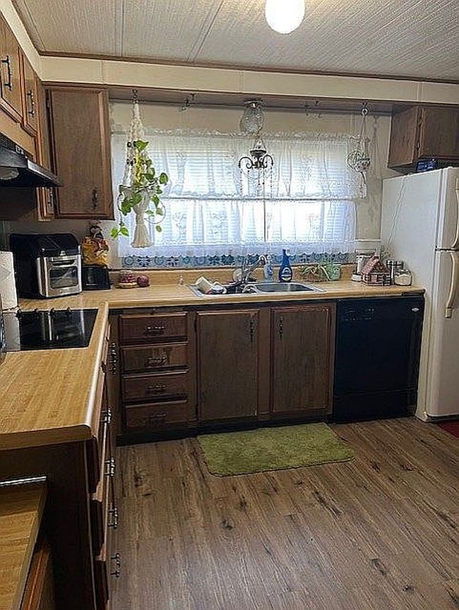 Photo of 21490 Lakeview Estates Dr, Warrenton, MO