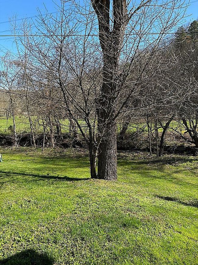 Image of 3325 State Route 3379