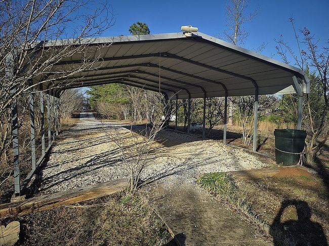 Image of 500 Lindsey Rd N