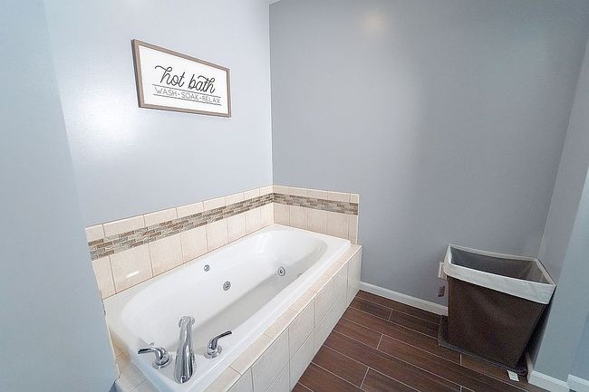 Photo of 868 N Francis Shores Ave, Sanford, MI