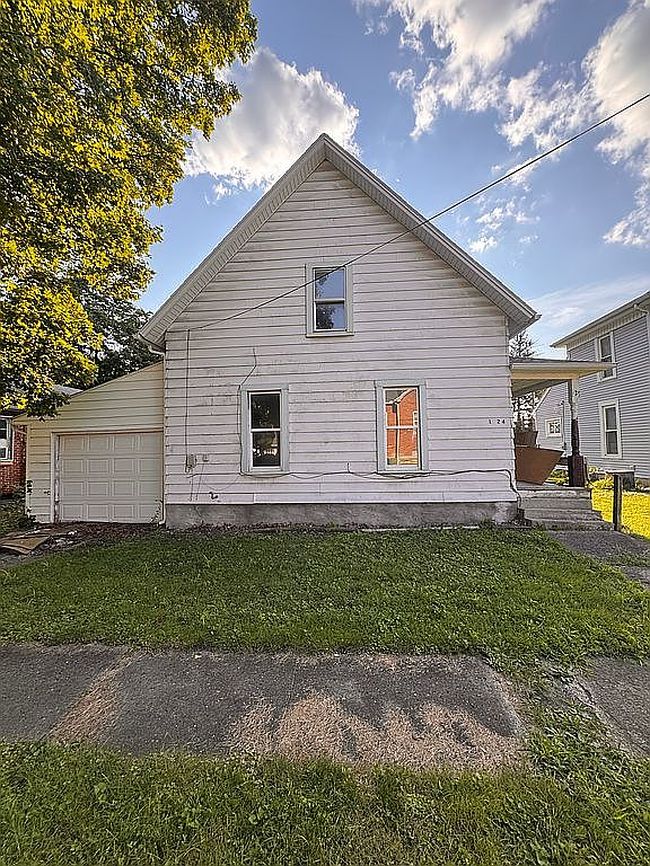 Photo of 124 S Evansville St, Bellefontaine, OH