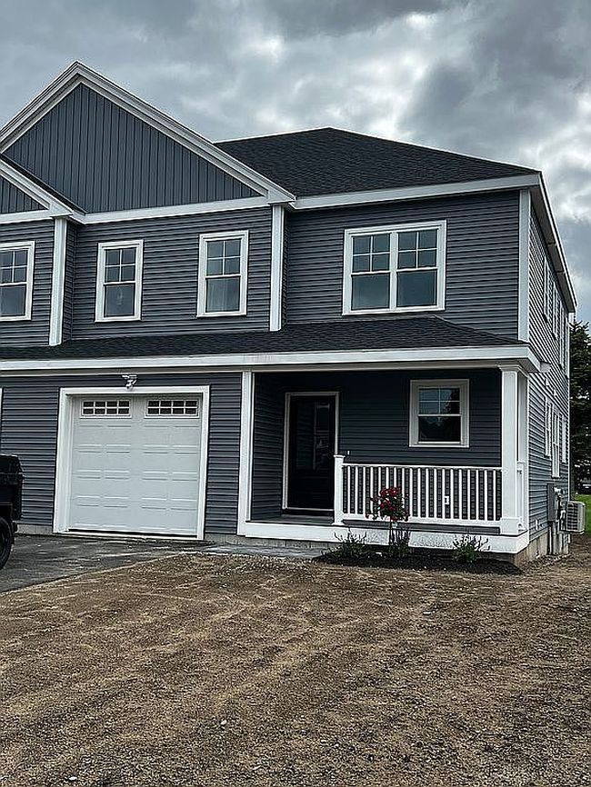 Photo of 7 Ariana Cir, Milford, MA