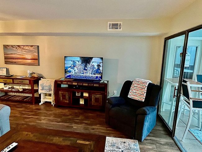 Image of 1007 W Beach Blvd Apt 34