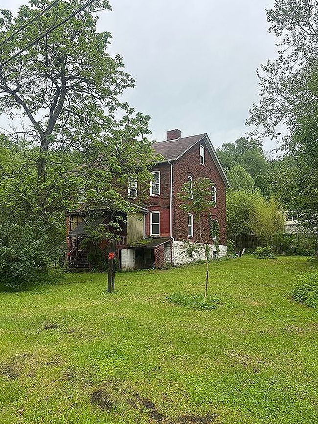 Image of 134 Hardy Hill Rd