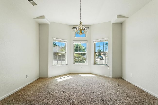 Photo of 2914 N Apricot Ave, Fresno, CA