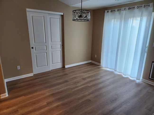 Photo of 1860 Crab Apple Cir, West Richland, WA