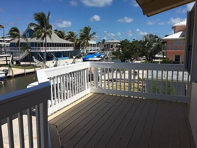 Image of 142 Columbus Dr