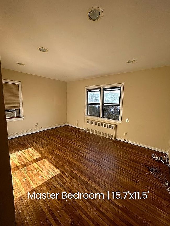 Image of 272 Cedarhurst Ave