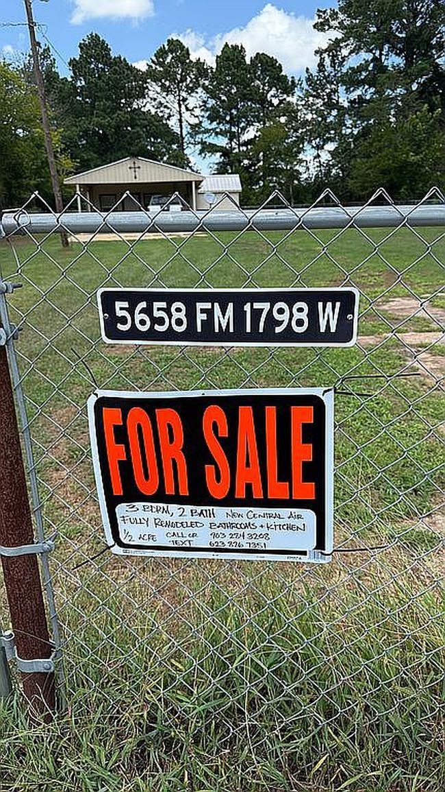 Photo of 5658 Fm 1798 W, Laneville, TX