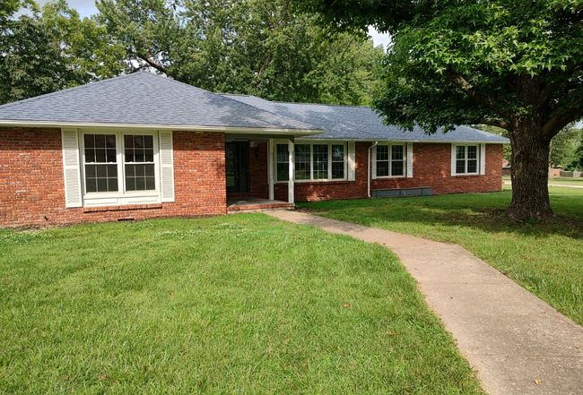 Image of 104 Vansant