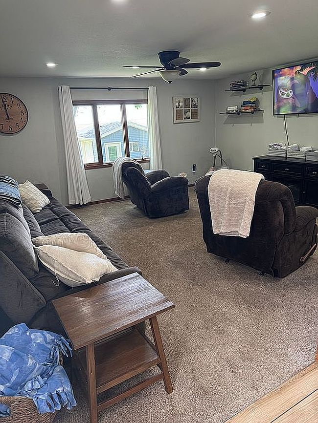 Preview of property located at 501 Melrose St