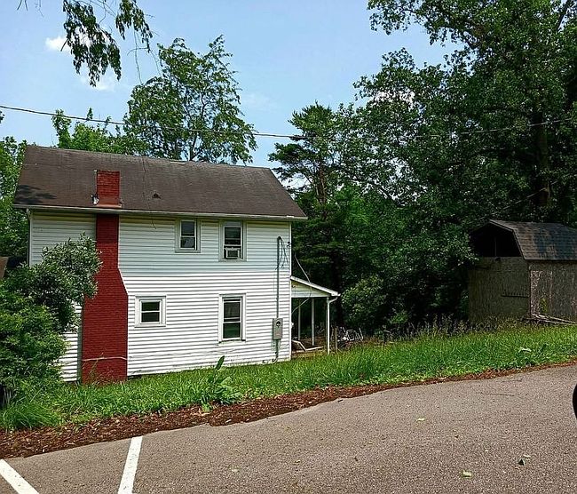 Additional photo 3 of property located at 1420 Belmont St