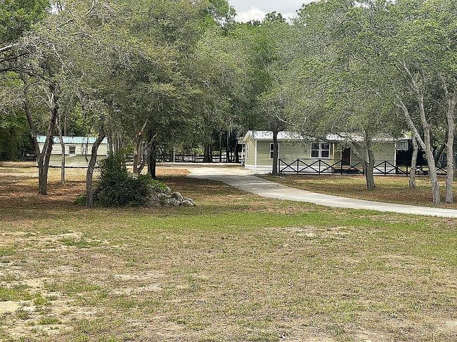 Photo of 25251 Richbarn Rd, Brooksville, FL