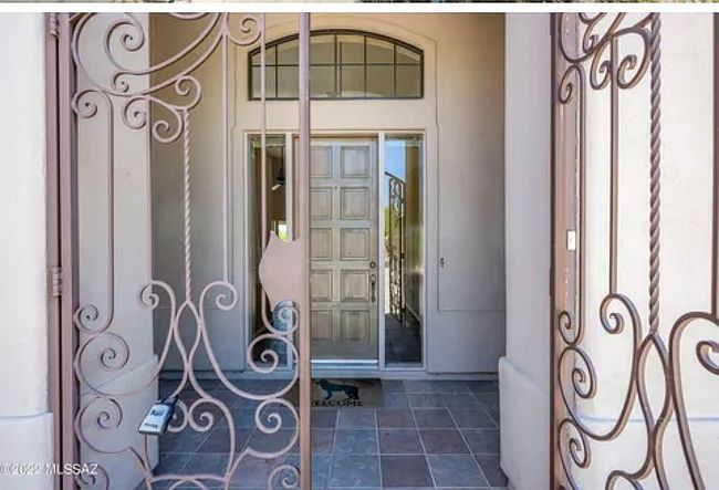 Photo of 887 S Deer Meadow Loop, Tucson, AZ