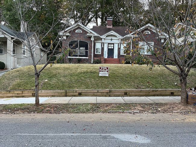 991 Courtenay Dr Ne, Atlanta, GA