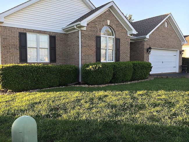 Photo of 122 Kempton Ct, Bowling Green, KY