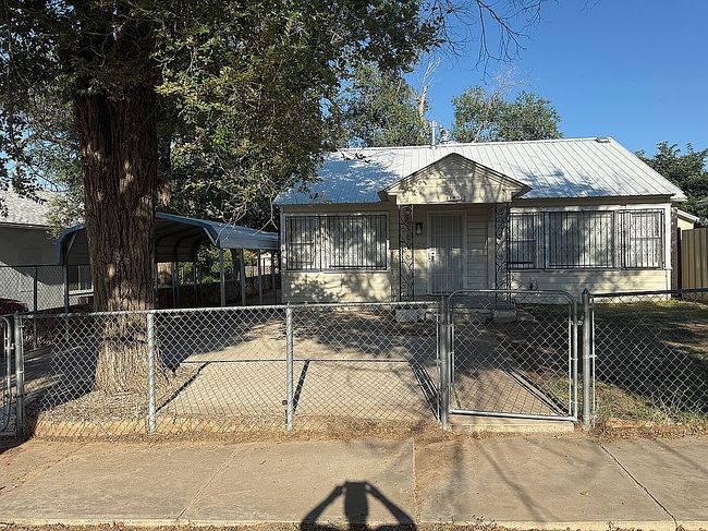 Photo of 1010 N Missouri Ave