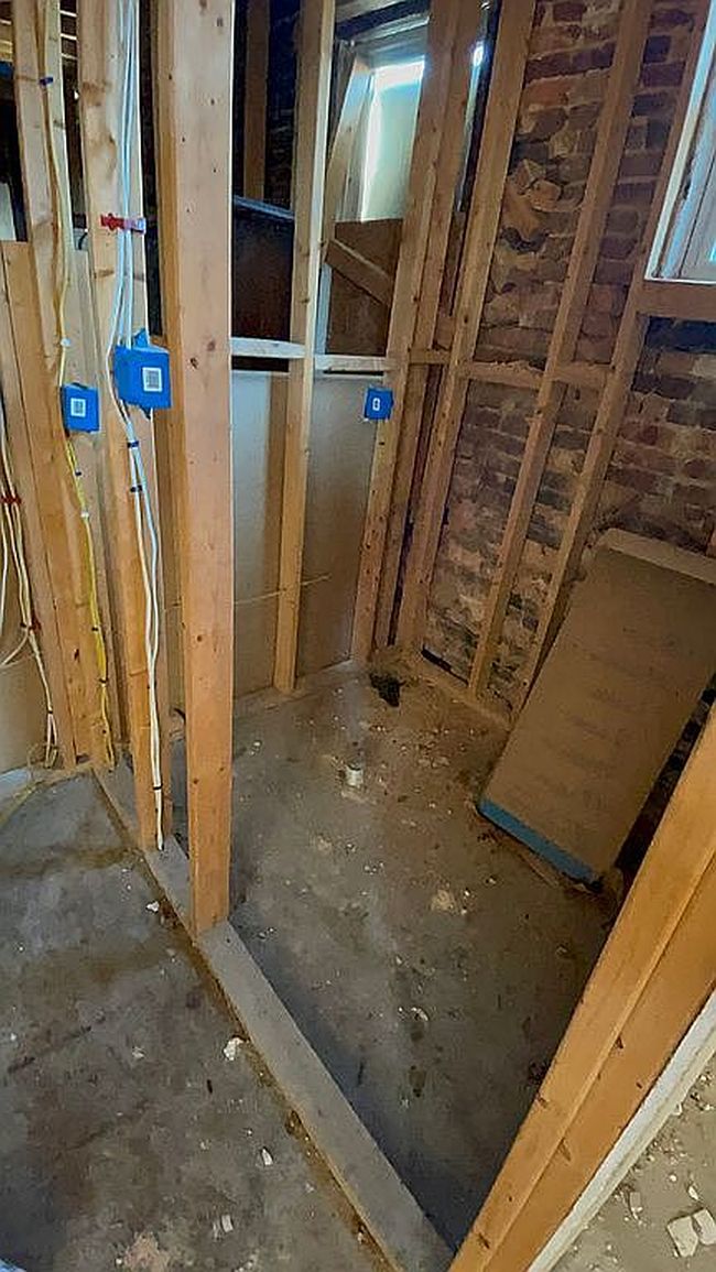 Image of 2200 W Fayette St