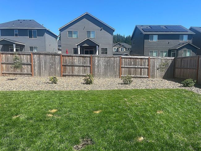 Image of 242 W 17th St