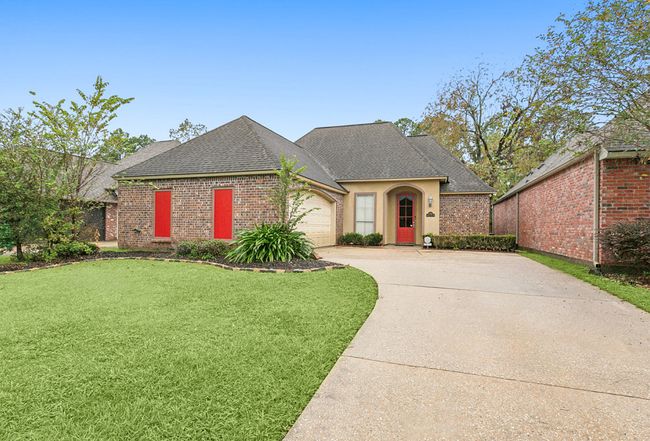 Photo of 12417 Dutchtown Villa Dr, Geismar, LA