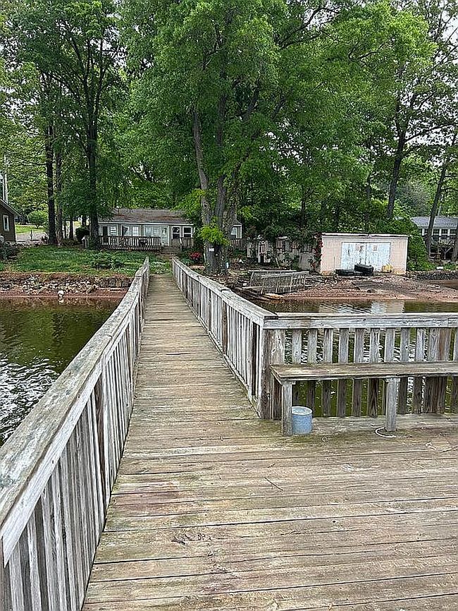 Image of 1769 Shoreline Dr