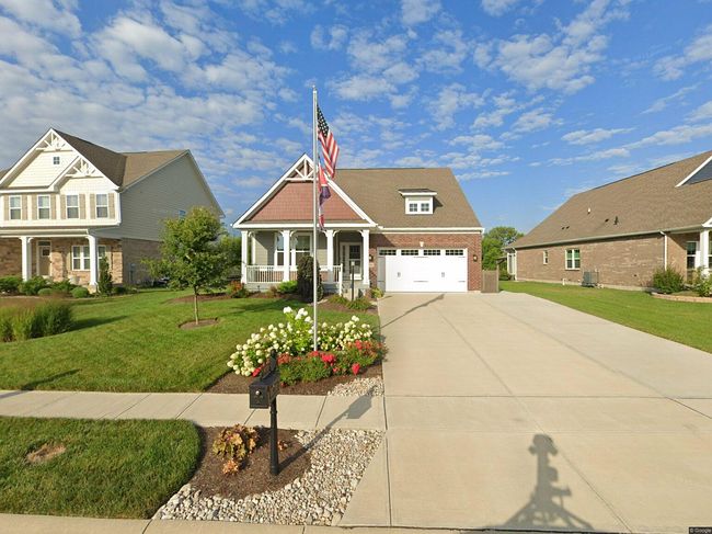 Photo of 9777 Winding Creek Blvd