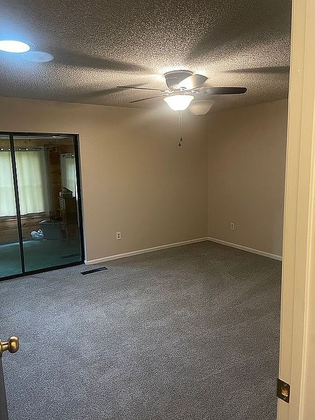 Image of 235 Arlington Dr