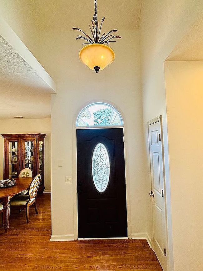 Photo of 208 Island Creek Ln, Savannah, GA