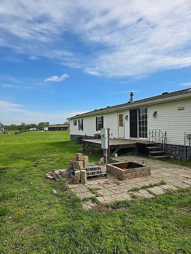 Additional photo 2 of property located at 1409 Henderson St