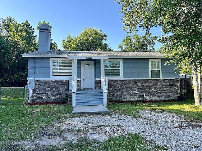 Image of 8515 Maple St