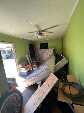 Image of 5341 S Oldfield Ave