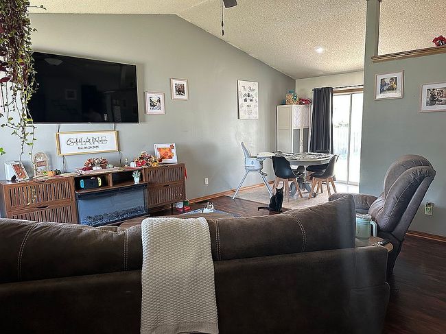 Photo of 1214 W 43rd St S, Wichita, KS