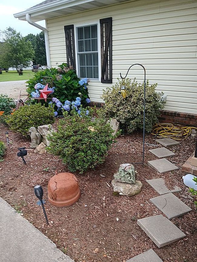 Photo of 83 Watson Ln, Ash Flat, AR