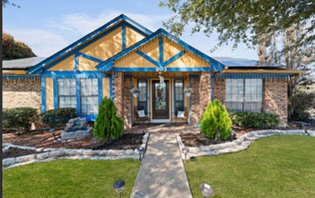 903 Arborside Dr, Mesquite, TX