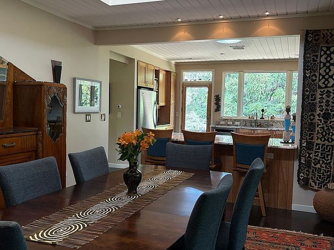 Image of 1330 Mariposa Ave