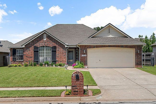 Additional photo 2 of property located at 10205 E 114th Pl S