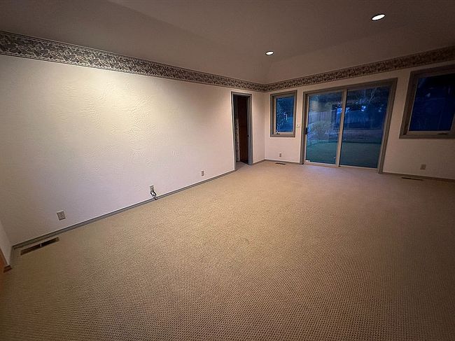 Additional photo 2 of property located at 3115 Deer Trail Ln