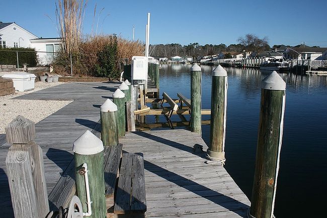 Image of 17 Long John Silver Way