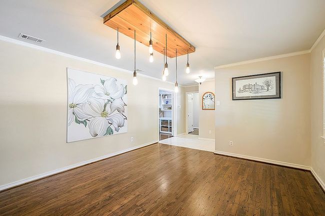 Additional photo 3 of property located at 926 Chadwick Dr