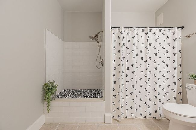 Photo of 3530 Evergreen Trl, Blacksburg, VA